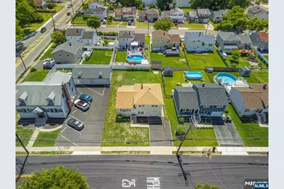 112 Berdan Street, Rochelle Park Township, NJ 07662 - Photo 27