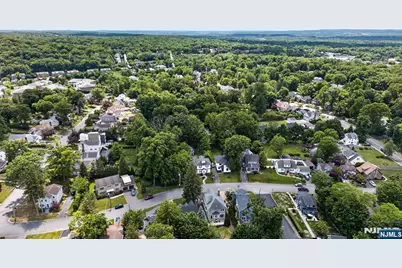 13 Glenview Road, Caldwell, NJ 07006 - Photo 49