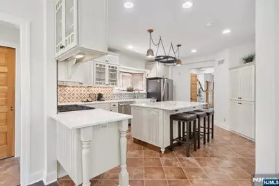 13 Glenview Road, Caldwell, NJ 07006 - Photo 17