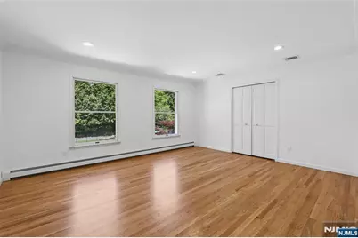 2 W Gate Road, Saddle River, NJ 07458 - Photo 27