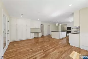 2 W Gate Rd, Saddle River, NJ 07458 - Photo 17