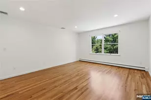 2 W Gate Rd, Saddle River, NJ 07458 - Photo 23