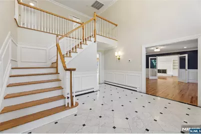 2 W Gate Road, Saddle River, NJ 07458 - Photo 3