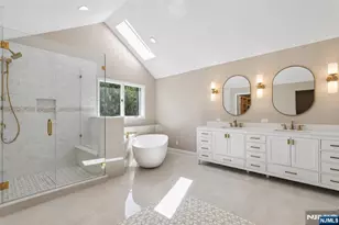 2 W Gate Rd, Saddle River, NJ 07458 - Photo 37