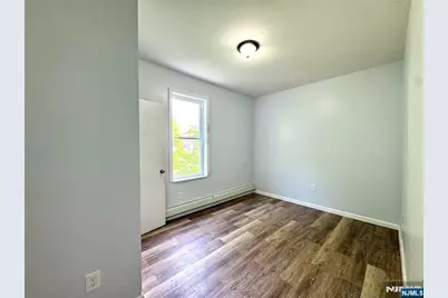 195 22nd Street, Irvington, NJ 07111 - Photo 7