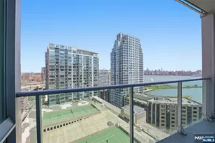 20 Newport Parkway 2012, Jersey City, NJ 07310 - Photo 19