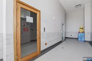 20 Newport Parkway 2012, Jersey City, NJ 07310 - Photo 39