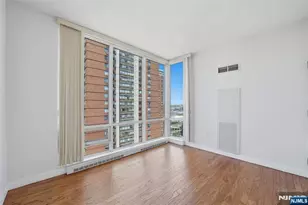 20 Newport Parkway 2012, Jersey City, NJ 07310 - Photo 5