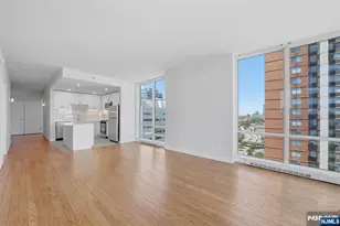 20 Newport Parkway 2012, Jersey City, NJ 07310 - Photo 21