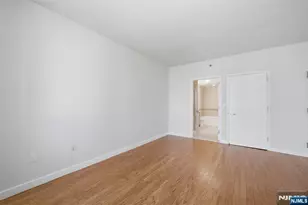 20 Newport Parkway 2012, Jersey City, NJ 07310 - Photo 17