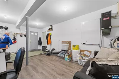 88 Avenue A, Lodi, NJ 07644 - Photo 23