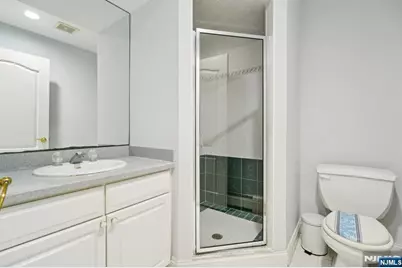 32 Laurie Drive, Englewood Cliffs, NJ 07632 - Photo 35