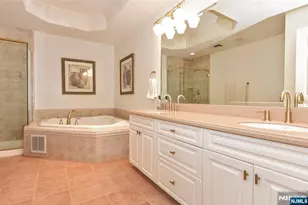 804 Fieldstone Terrace, Wyckoff Township, NJ 07481 - Photo 23