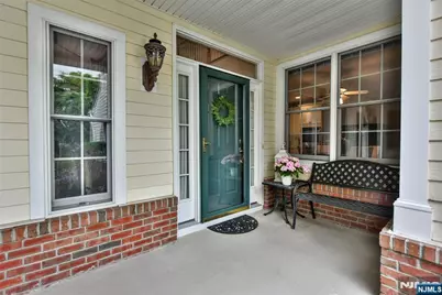 804 Fieldstone Terrace, Wyckoff Township, NJ 07481 - Photo 3