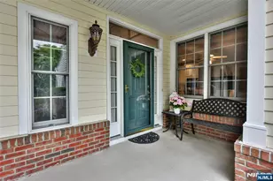 804 Fieldstone Terrace, Wyckoff Township, NJ 07481 - Photo 3