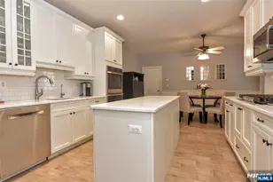 804 Fieldstone Terrace, Wyckoff Township, NJ 07481 - Photo 17