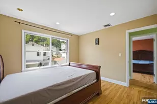 286 Gilbert Ave, Elmwood Park, NJ 07407 - Photo 19