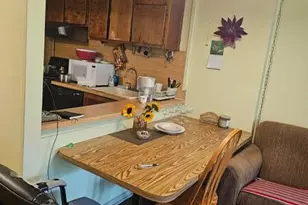 2200 N Central Road 2V, Fort Lee, NJ 07024 - Photo 3