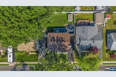 151 Field Avenue, Hasbrouck Heights, NJ 07604 - Photo 47