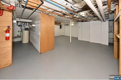 217 Elmwood Avenue, Ho Ho Kus, NJ 07423 - Photo 27
