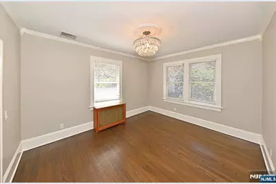 217 Elmwood Avenue, Ho Ho Kus, NJ 07423 - Photo 7