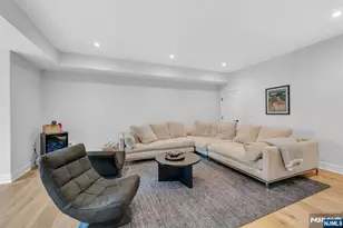 976 Scioto Dr, Franklin Lakes, NJ 07417 - Photo 25