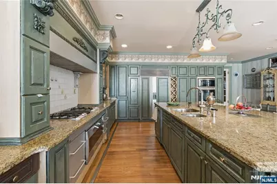 12 E Saddle River Road, Saddle River, NJ 07458 - Photo 9