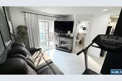 49 Orange Avenue, Elmwood Park, NJ 07407 - Photo 13