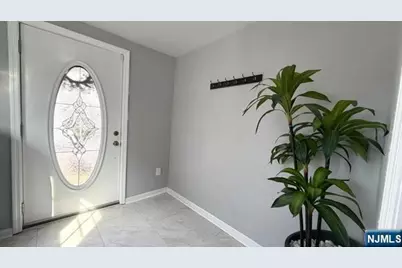 49 Orange Avenue, Elmwood Park, NJ 07407 - Photo 3