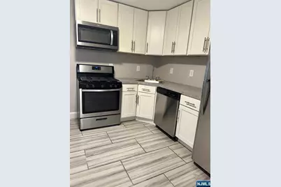 82 Mission Street 1L #1L, Montclair, NJ 07042 - Photo 1