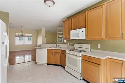 102 Hummingbird Drive, Trenton, NJ OTHER - Photo 17