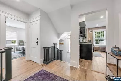 34 Washington Place 2nd Floor #2nd Floor, Ridgewood, NJ 07450 - Photo 3