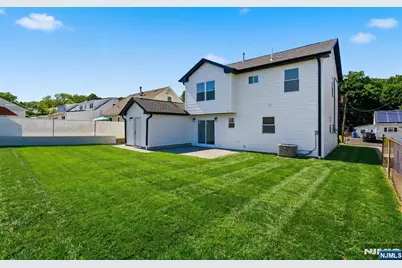 48 Kendall Drive, Sayreville, NJ 08859 - Photo 43