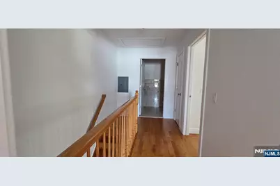 2160 Hoyt Avenue 2B #2B, Fort Lee, NJ 07024 - Photo 15