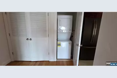 2160 Hoyt Avenue 2B #2B, Fort Lee, NJ 07024 - Photo 5