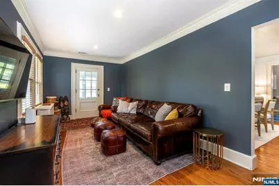 242 Forest Avenue, Glen Ridge, NJ 07028 - Photo 11