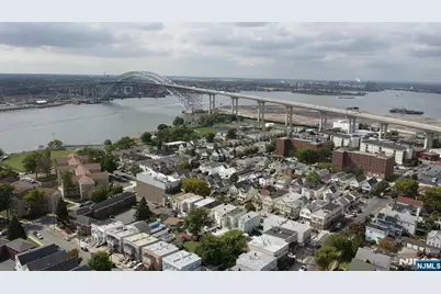 397 Avenue C 303 #303, Bayonne, NJ 07002 - Photo 19