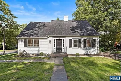 154 N Franklin Turnpike, Ho Ho Kus, NJ 07423 - Photo 1