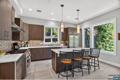 14 Hooks Lane, Edgewater, NJ 07020 - Photo 7