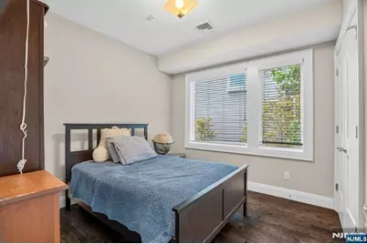 14 Hooks Lane, Edgewater, NJ 07020 - Photo 15