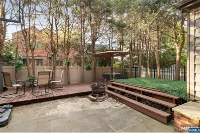 16 Summit Road, Clifton, NJ 07012 - Photo 29