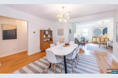 110 Woodlawn Avenue, Clifton, NJ 07013 - Photo 13