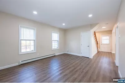 238 Van Avenue, Pompton Lakes, NJ 07442 - Photo 27