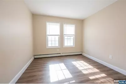238 Van Avenue, Pompton Lakes, NJ 07442 - Photo 23