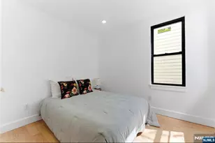 113 Oak St, Jersey City, NJ 07304 - Photo 27