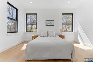 113 Oak St, Jersey City, NJ 07304 - Photo 13