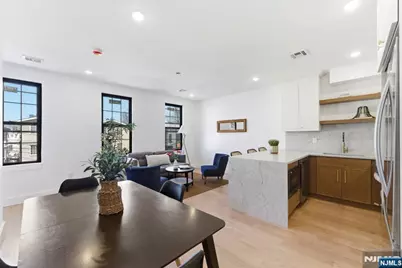 113 Oak Street, Jersey City, NJ 07304 - Photo 5