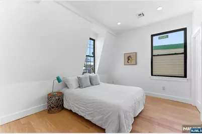 113 Oak Street, Jersey City, NJ 07304 - Photo 15