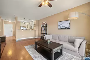 345 The Promenade, Edgewater, NJ 07020 - Photo 13