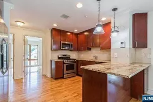 17 Meadow Road 302, Rutherford, NJ 07070 - Photo 1